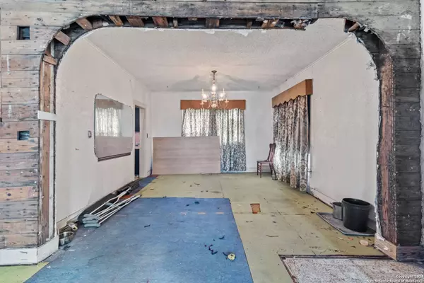 344 BELMONT, San Antonio, TX 78202-3132