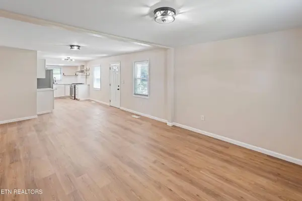 711 Houston Ave, Maryville, TN 37804