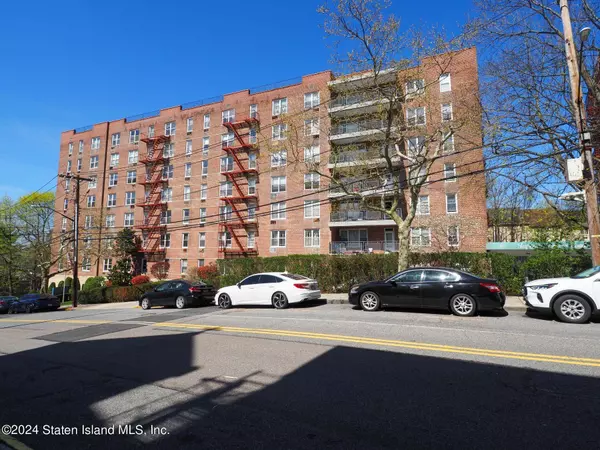 55 Austin Place #5p, Staten Island, NY 10304