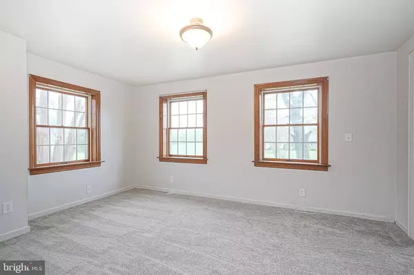 298 JESSUPS MILL RD, Clarksboro, NJ 08020