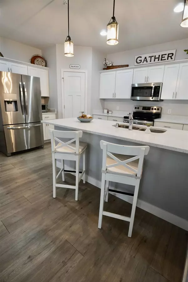 1705 N Windsor Avenue, Cottage Grove, WI 53527