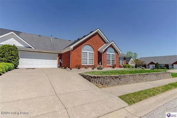 193 Woodpointe Ct, Mt Washington, KY 40047