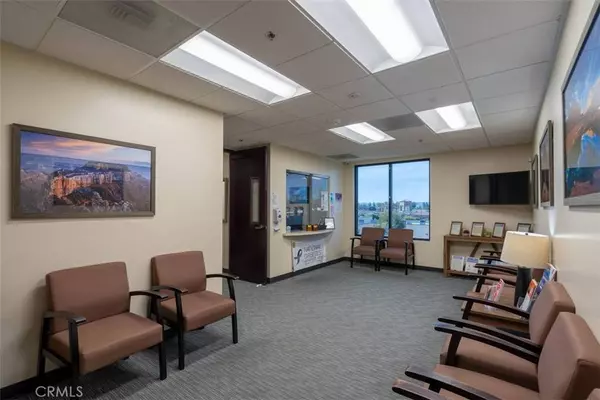 5562 Philadelphia Street, Ste 300, 302 & 310, Chino, CA 91710