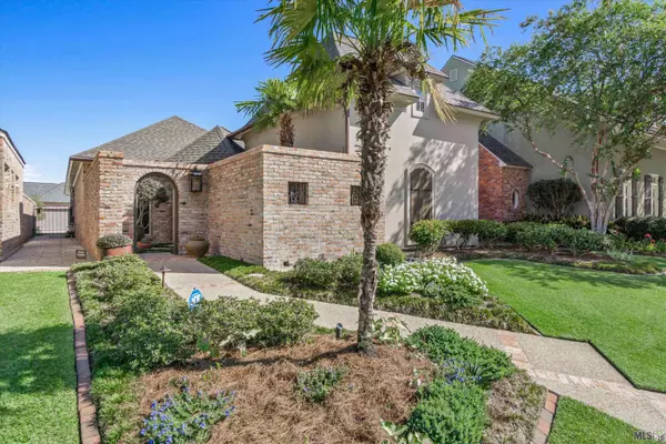 3032 DU SOLEIL CT, Baton Rouge, LA 70810