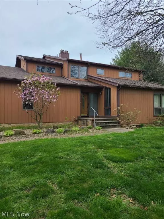 4621 Lindenwood AVE NE, Canton, OH 44714