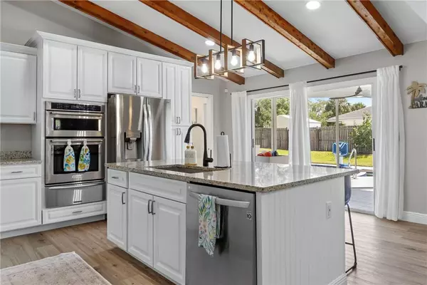 160 E Forest Park DR, Vero Beach, FL 32962