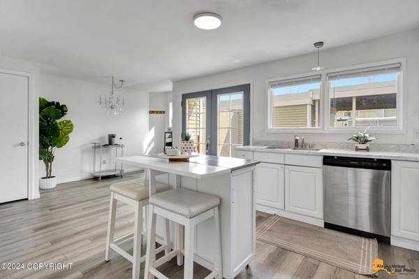 3308 Monticello CT #7-C, Anchorage, AK 99503