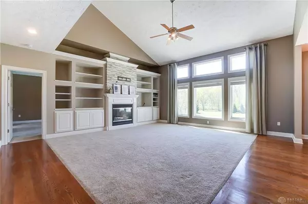 5879 Thomas Drive, Waynesville, OH 45068