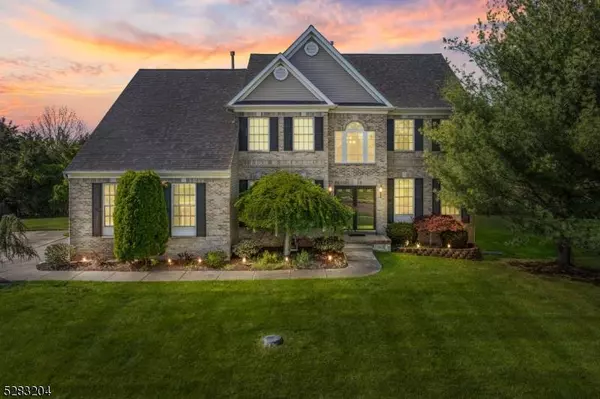 12 Deborah Dr, Franklin Twp., NJ 08873