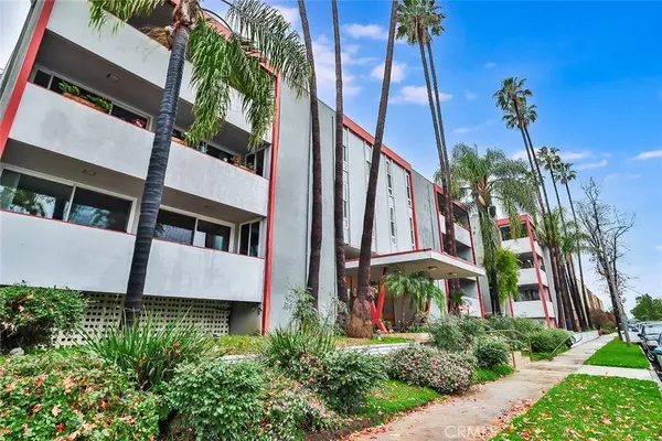 4915 Tyrone AVE #204, Sherman Oaks, CA 91423