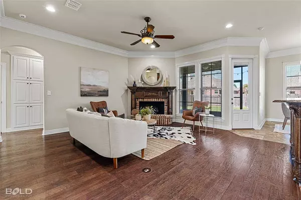 512 Brompton Lane, Bossier City, LA 71111