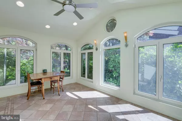 4304 YUMA ST NW, Washington, DC 20016