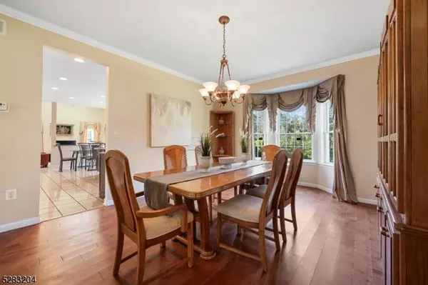 12 Deborah Dr, Franklin Twp., NJ 08873