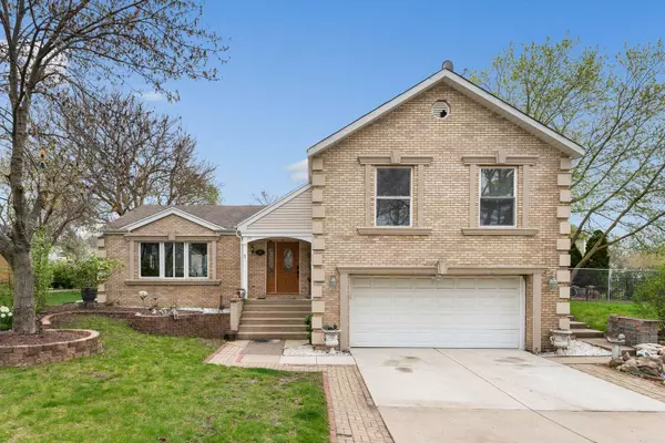 193 Longridge Drive, Bloomingdale, IL 60108