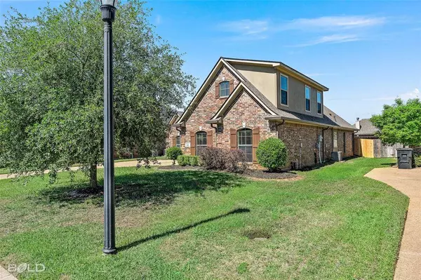 512 Brompton Lane, Bossier City, LA 71111