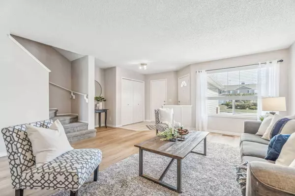 900 Allen ST SE #2, Airdrie, AB T4B 2M2