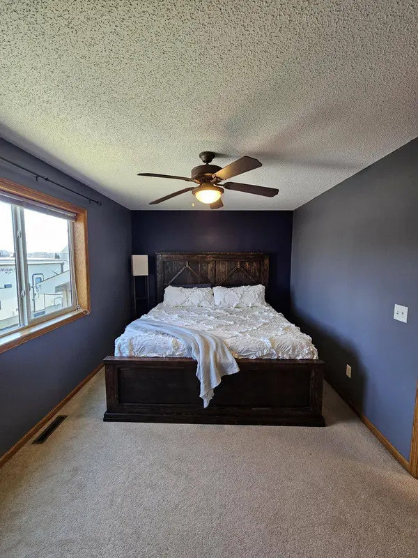 230 2nd ST SW, Rice, MN 56367