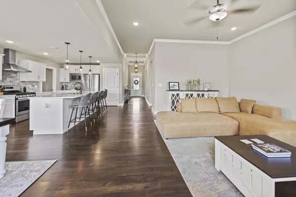 1903 Kenilworth DR, Columbia, MO 65203