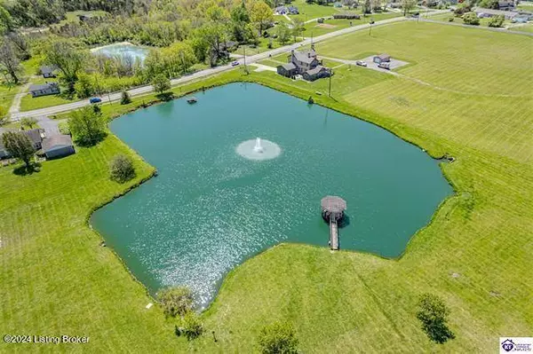 193 Woodpointe Ct, Mt Washington, KY 40047