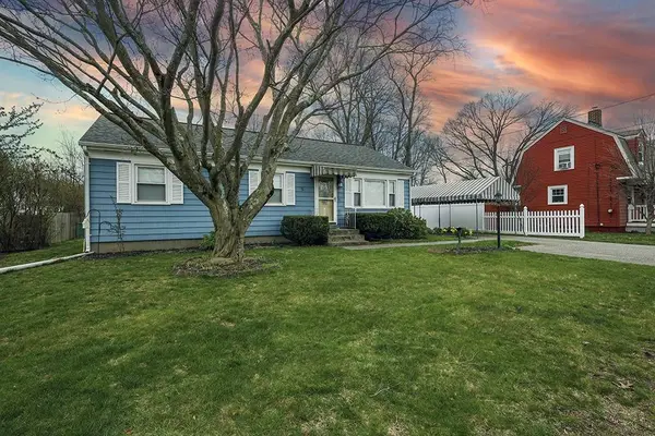 235 Welfare AVE, Warwick, RI 02888