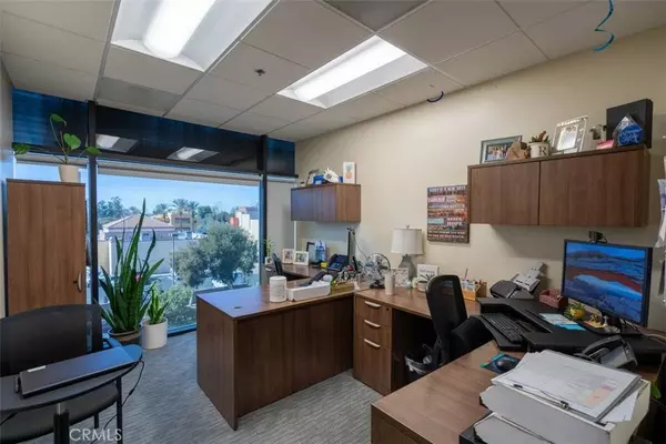 5562 Philadelphia Street, Ste 300, 302 & 310, Chino, CA 91710