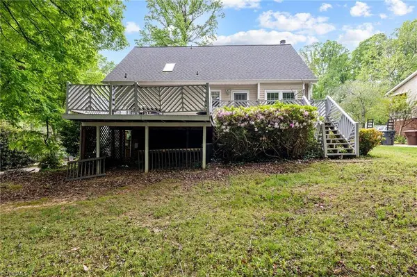 5100 Carolwood DR, Greensboro, NC 27407