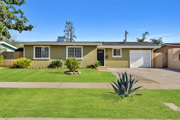 2334 W Andrews Avenue, Fresno, CA 93705