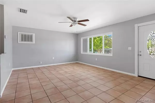 57 S Tyler ST, Beverly Hills, FL 34465