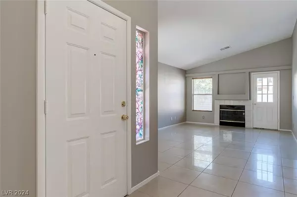 3331 Stacey Lyn Drive, Las Vegas, NV 89117