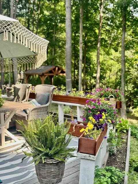 33W472 Brewster Creek CIR, Wayne, IL 60184