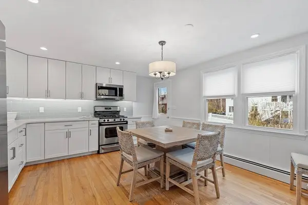 15 Halifax St #15, North Andover, MA 01845