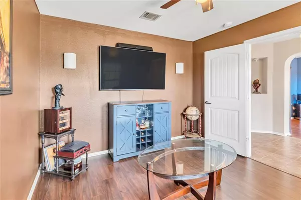 1771 Pioneer Way, Lancaster, TX 75146