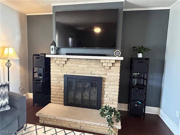 4561 Lincoln AVE, Shadyside, OH 43947