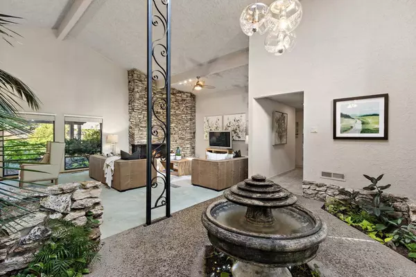 617 Riverlake WAY, Sacramento, CA 95831