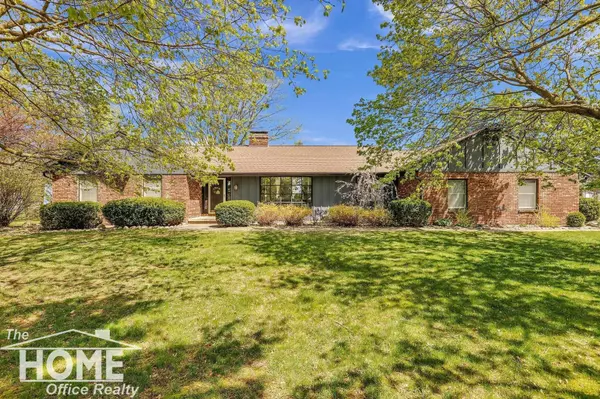 152 Ardelean Drive, Owosso, MI 48867