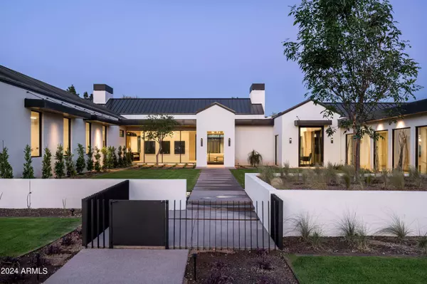 8015 N 74TH Place, Scottsdale, AZ 85258