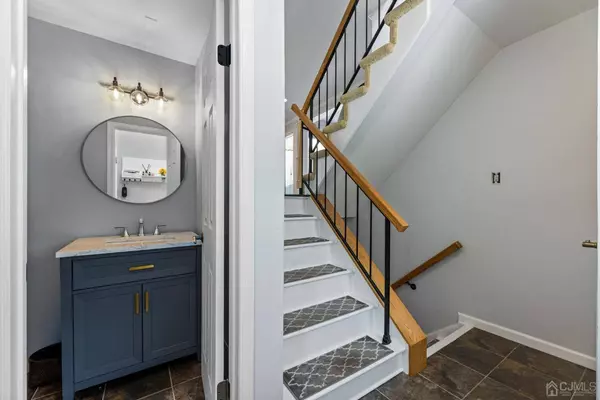 251 Silver LN, Old Bridge, NJ 08857