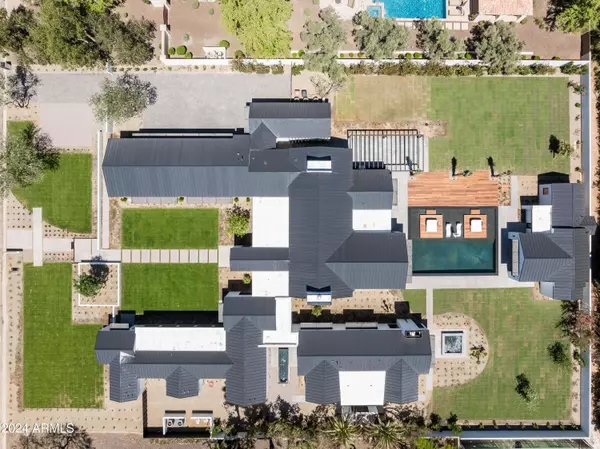 8015 N 74TH Place, Scottsdale, AZ 85258