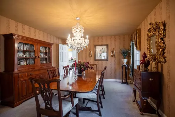 538 Rivershire PL, Lincolnshire, IL 60069