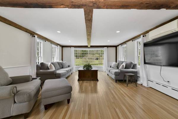 7 Eagles Nest Ln, Boxford, MA 01921