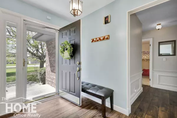 152 Ardelean Drive, Owosso, MI 48867