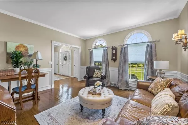 37 Brandywine Rd, Montgomery Twp., NJ 08558