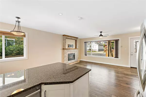 603 Victoria Rd, Nanaimo, BC V9R 4R6