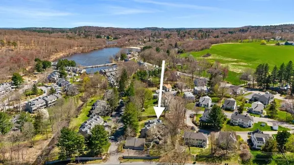 63 Mill Pond #63, North Andover, MA 01845