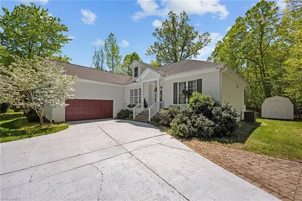 104 Shenandoah WAY, Mebane, NC 27302