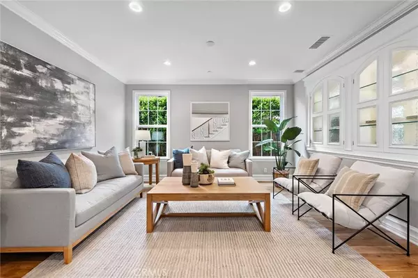 2 Pointe CIR, Ladera Ranch, CA 92694