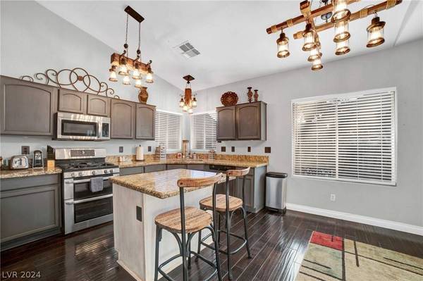 9035 Arkose Court, Las Vegas, NV 89123