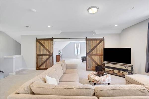 563 Verismo WAY, Alpharetta, GA 30009