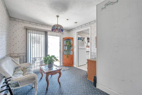 3555 26TH ST N, Saint Petersburg, FL 33713