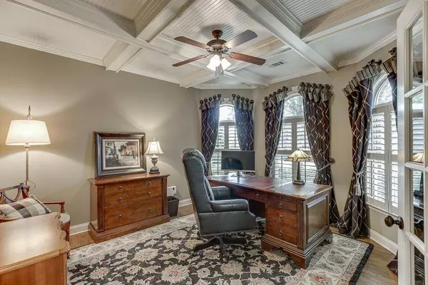 3684 Lost Oak DR, Buford, GA 30519